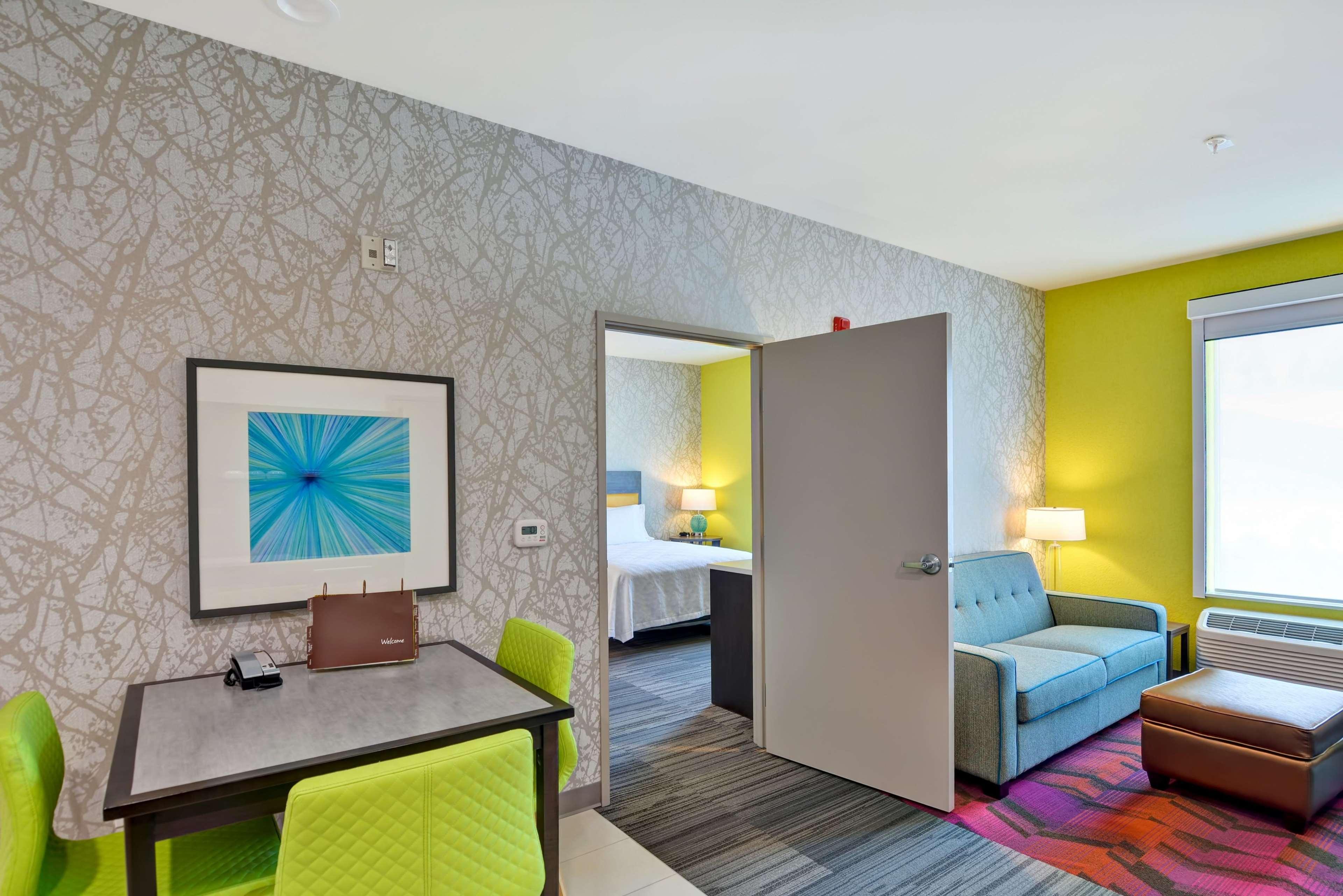 Home2 Suites By Hilton Hot Springs Exterior photo