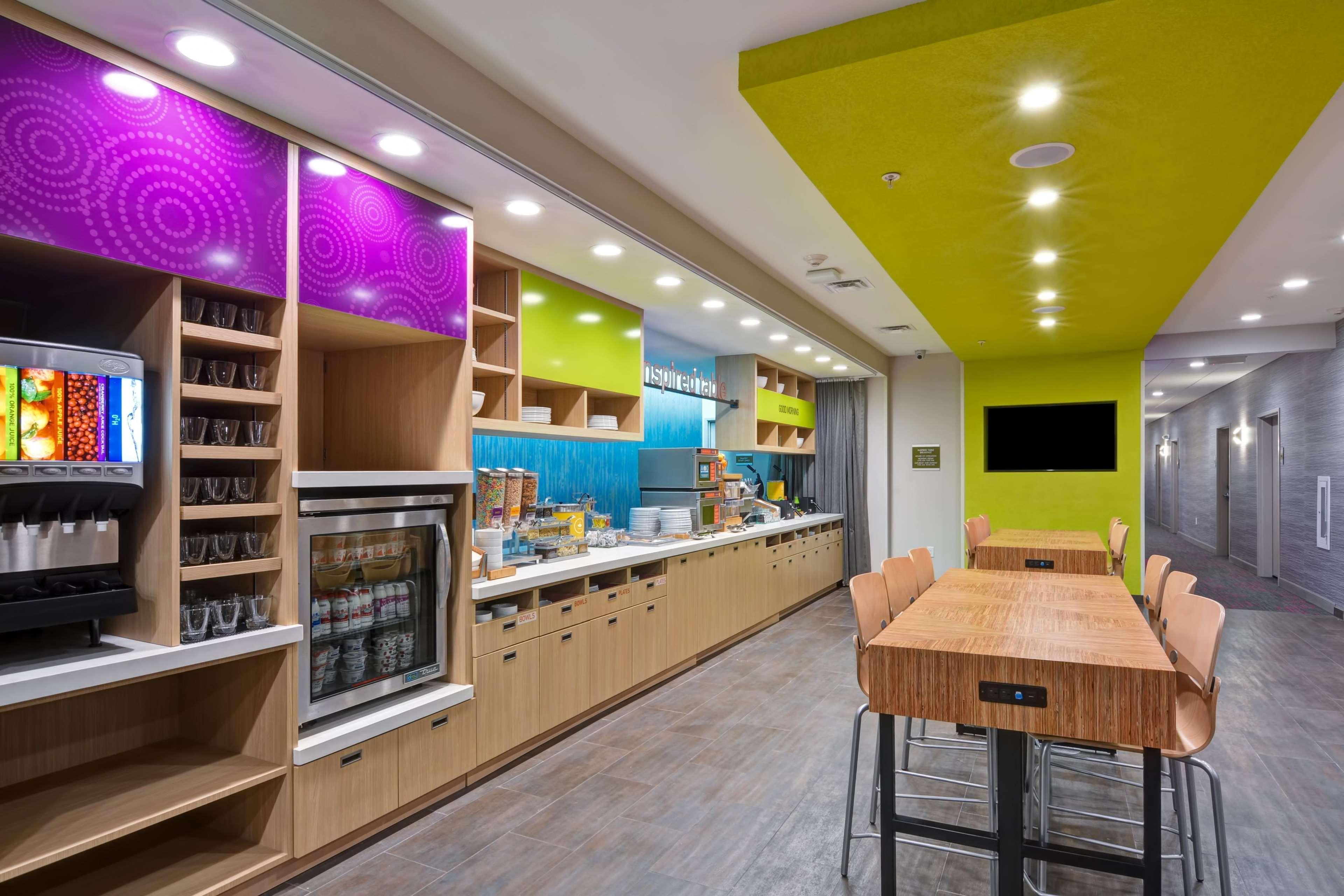 Home2 Suites By Hilton Hot Springs Exterior photo