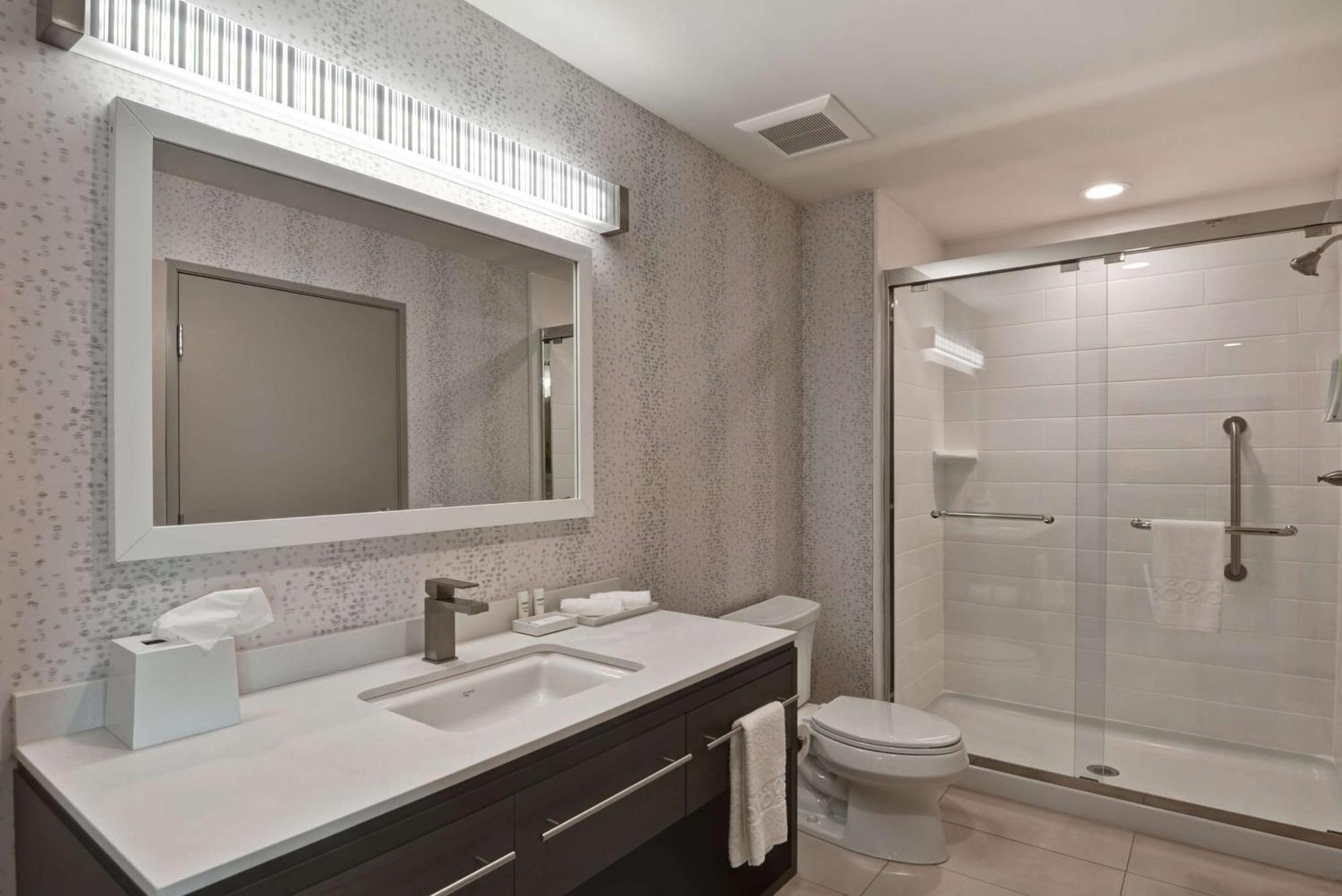 Home2 Suites By Hilton Hot Springs Exterior photo