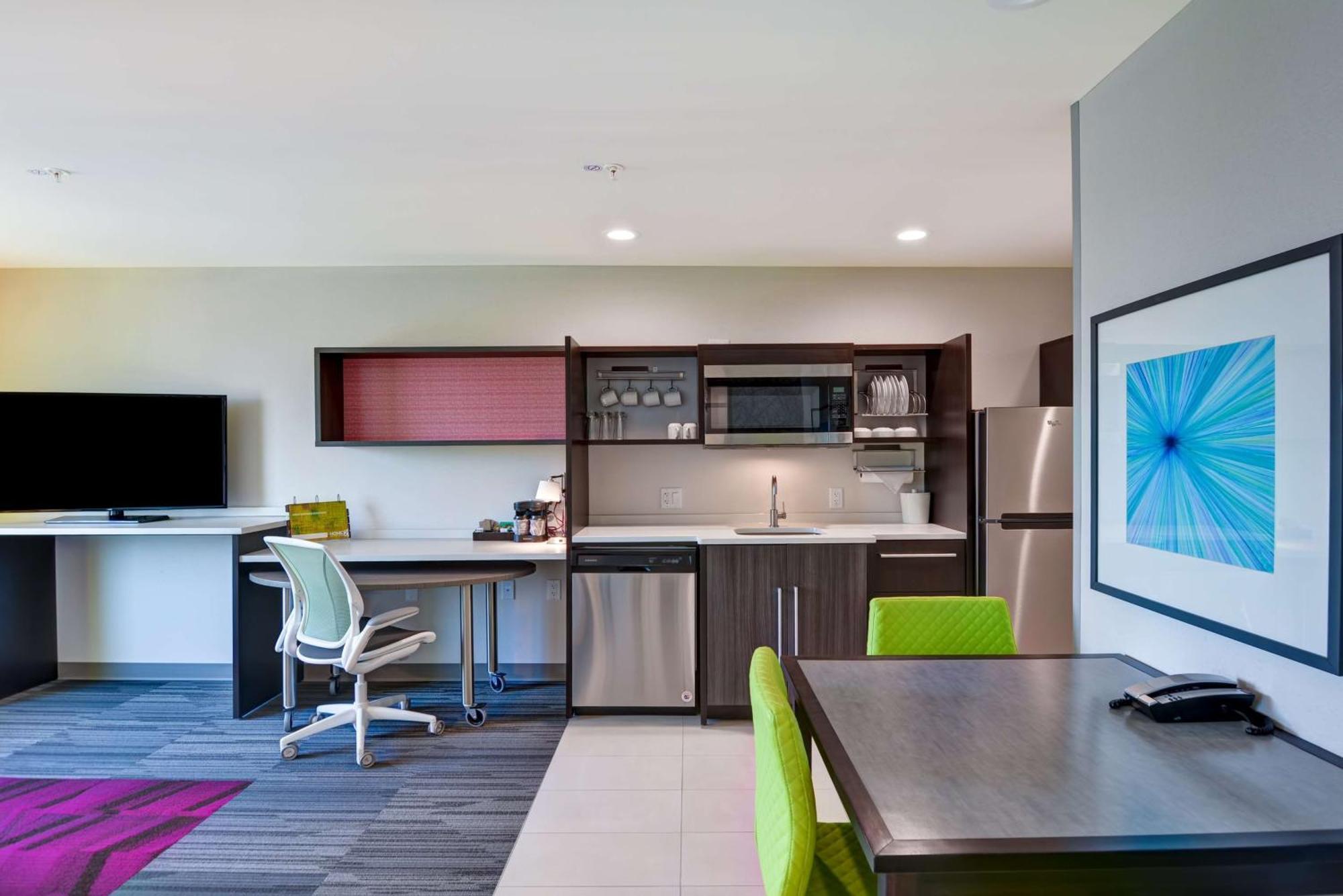 Home2 Suites By Hilton Hot Springs Exterior photo